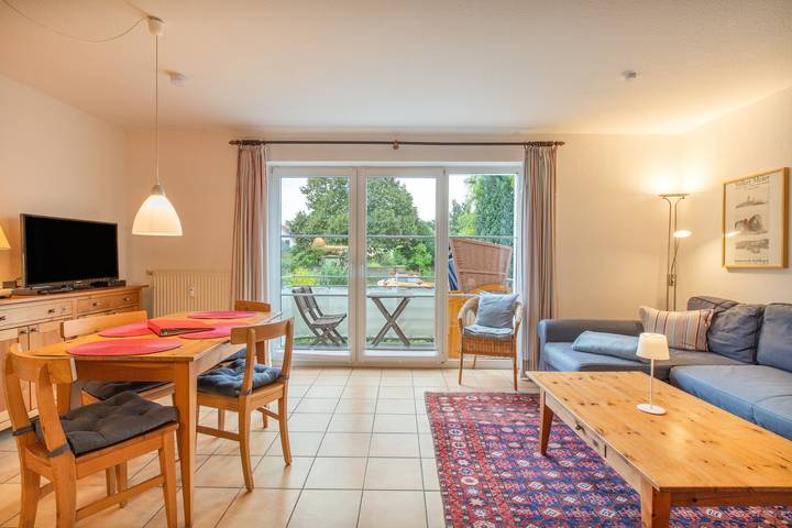 Ferienwohnung für 4 Personen, mit Balkon und Seeblick in Putbus