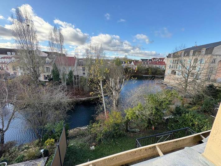 Gîte pour 4 personnes, avec vue à Cergy - 2