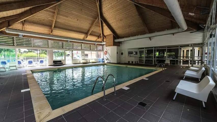 Appartement de vacances pour 6 personnes, avec terrasse et piscine