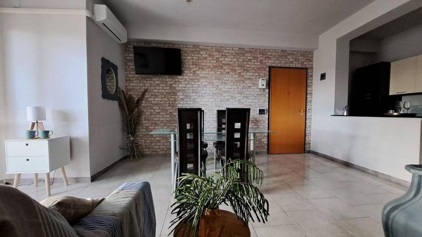 Gîte pour 6 personnes, avec balcon et vue à Strongoli - 4