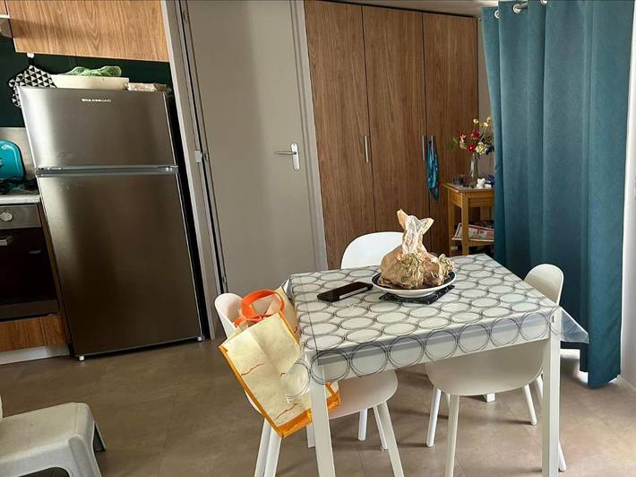 Camping pour 6 personnes, avec Terrasse et Jardin ainsi que Piscine et Vue
