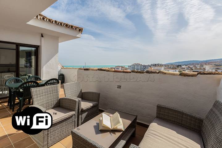 Holiday rental for 4 people, with garden and terrace in La Duquesa