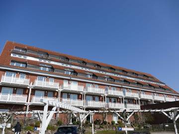 Ferienwohnung für 2 Personen, mit Ausblick und Seeblick sowie Balkon in Waren (Müritz)