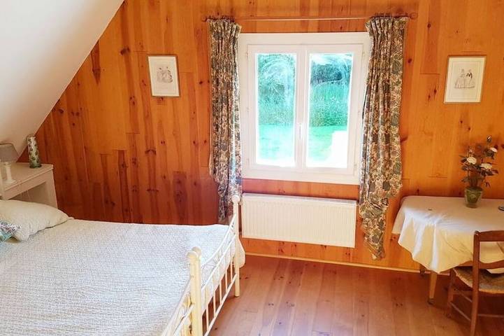 Location de vacances pour 10 personnes, avec terrasse et jardin, animaux acceptés dans Plage des Dunes (Penvénan) - 2