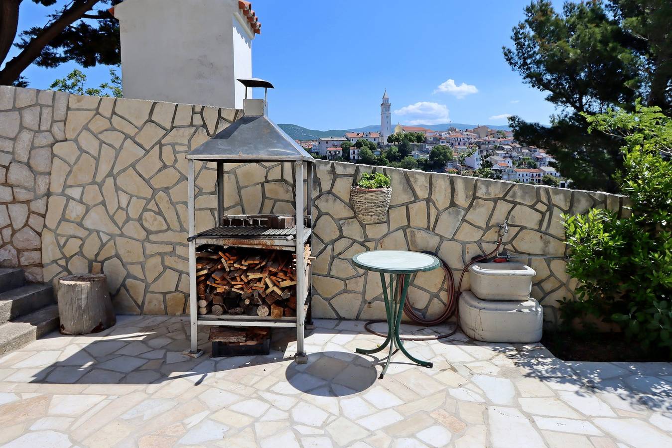 Entire apartment, Two bedroom apartment with balcony and sea view Novi Vinodolski A-19981-b in Novi Vinodolski, Primorje-Gorski Kotar