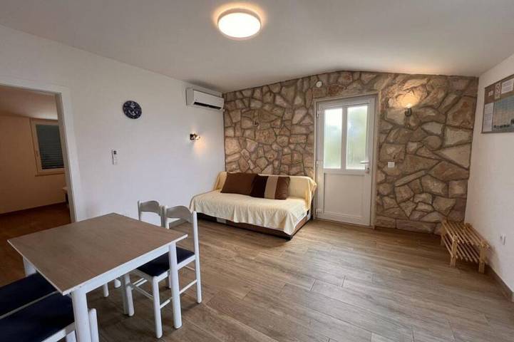 Ganze Wohnung, One bedroom apartment with sea view (3) in Dubrovnik-Neretva