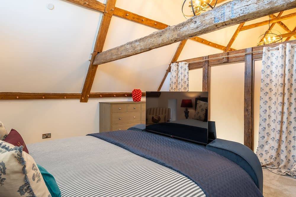 Luxury Barn with Hot Tub in Happisburgh, Norfolk