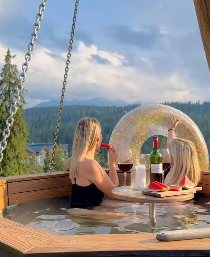 Namiot dla 4 osób, z jacuzzi i ogród w Bukowina Tatrzańska