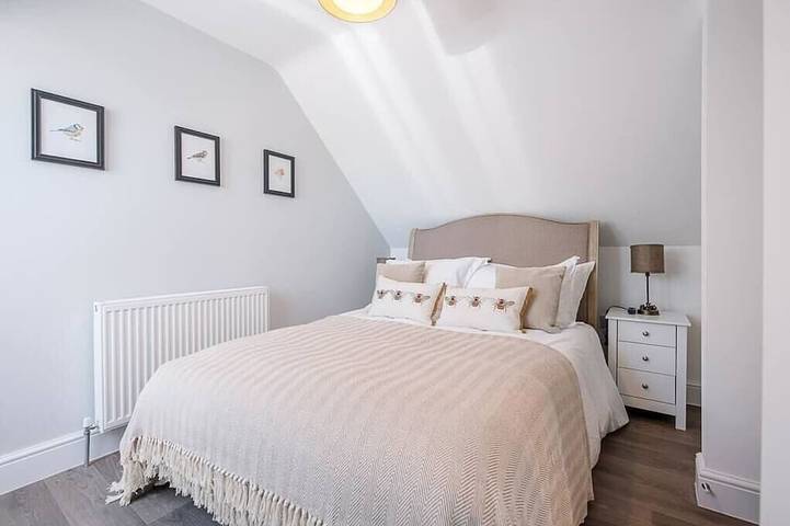Entire apartment, Geoff's Rest with Hot Tub, Pond Hall Farm, Hadleig in Hadleigh, Suffolk