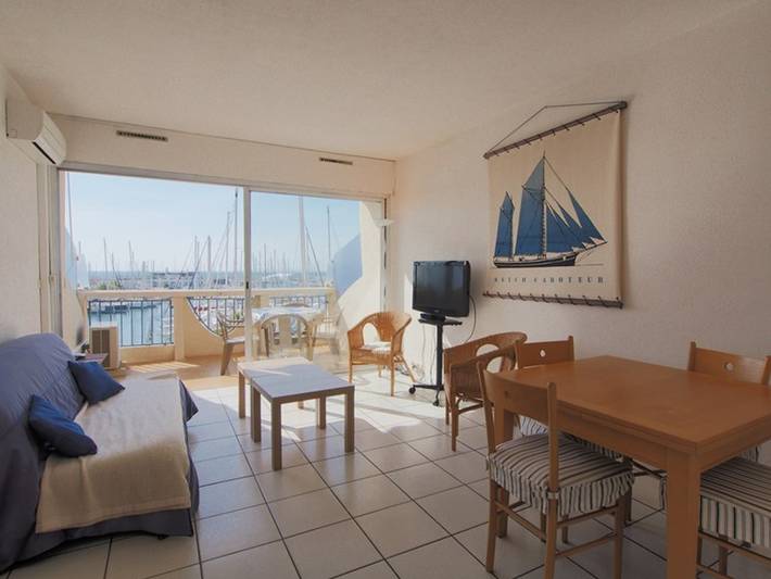 Gîte pour 4 personnes, avec terrasse dans Port de la Grande Motte - 2
