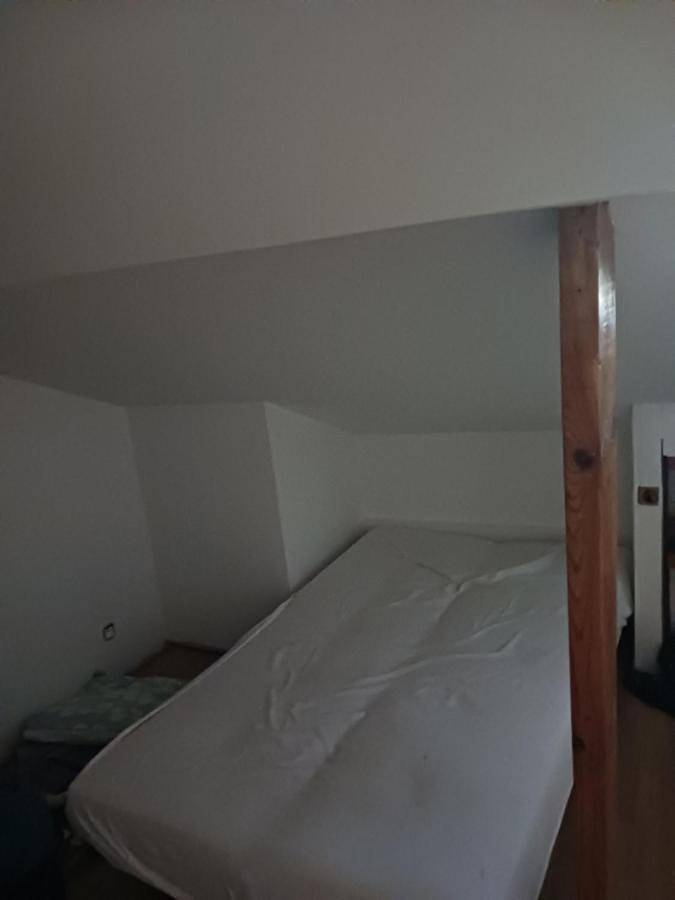 Gîte pour 6 personnes, avec terrasse, animaux acceptés à Coulaines - 2