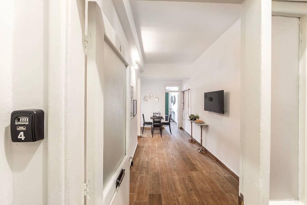 Entire apartment, 1 bedroom Apartment Nicosia-Ledras in Nicosia, South Cyprus