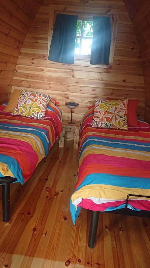 Location de vacances pour 4 personnes, avec vue ainsi que jardin et terrasse à Asnières-sur-Vègre - 2