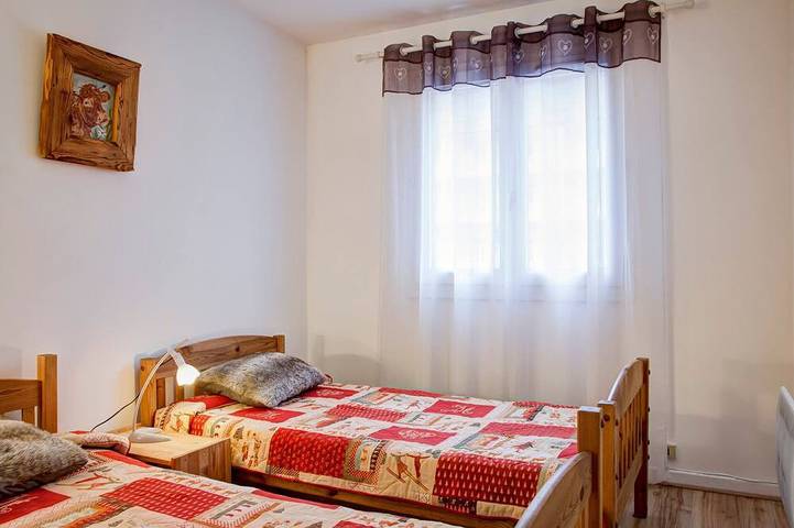 Apartamento entero, Apartamento luminoso en Brides, 6 pers, balcón, wifi, se admiten mascotas in Brides-les-Bains, Massif de la Vanoise