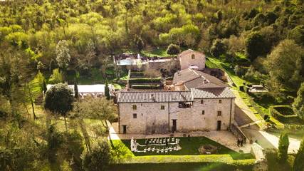 Ferienanlage für 30 Personen, mit Whirlpool und Terrasse sowie Garten und Sauna in der Toskana