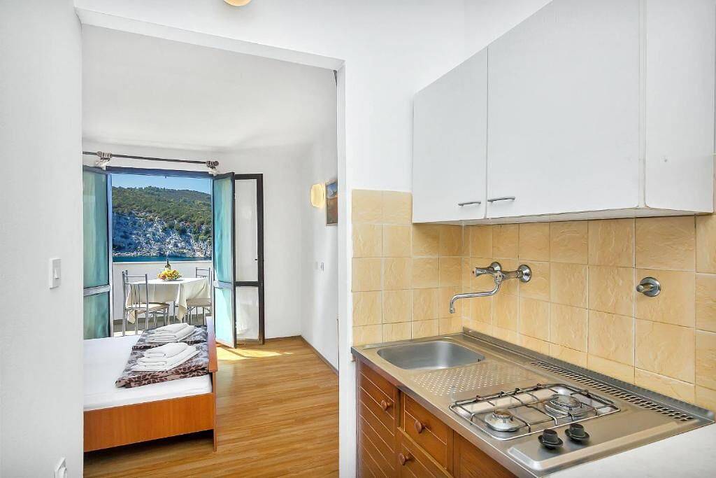 Ganzes Studio, Apartments Igor in Gdinj, Hvar