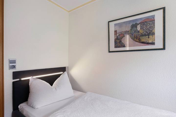 Ganze Wohnung, Ferienwohnung Becker Typ B mit Bergblick, Gemeinschaftsgarten und Wi-Fi in Schwalefeld, Willingen