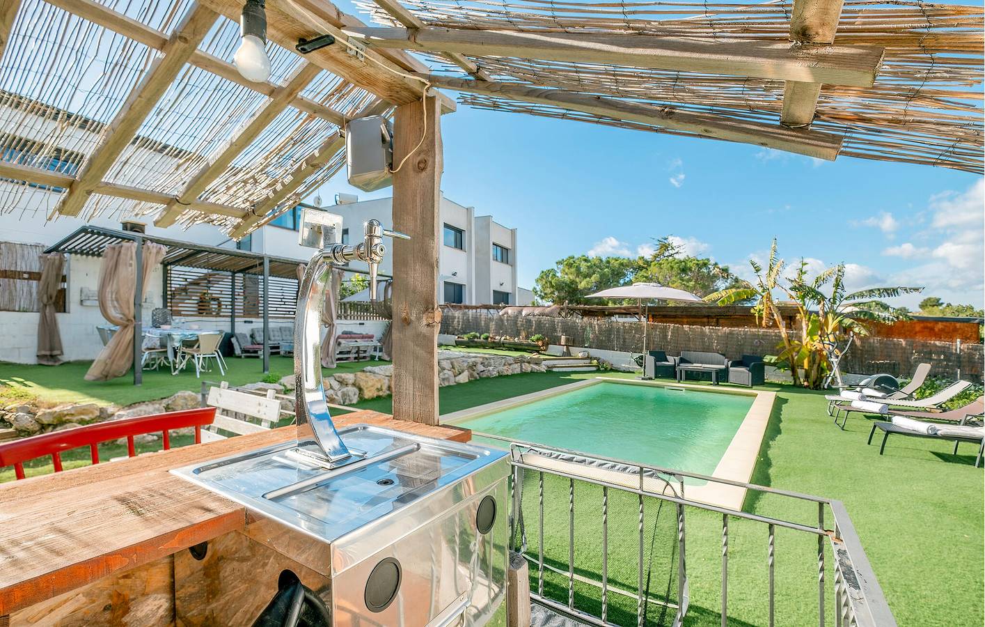 Feriehus for 5 personer med terrasse in Alt Penedès, Penedes DO