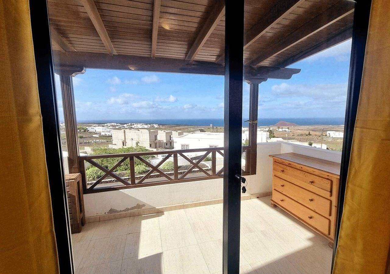 Apartamento vacacional entero, Apartamento de vacaciones para 4 personas con balcón in La Costa (Lanzarote), Tinajo