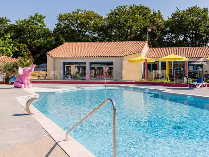 Mobil home pour 6 personnes, avec bassin pour enfant à Bois-de-Céné - 4