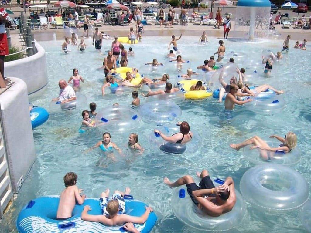 5 Star Reviews! Very Clean! in Warrens, Monroe County (WI)