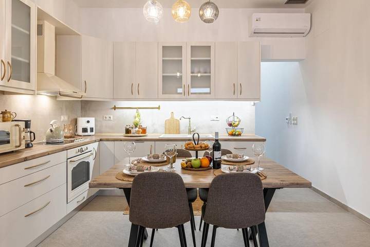 Location de vacances pour 6 personnes, avec jardin ó Zarós - 4