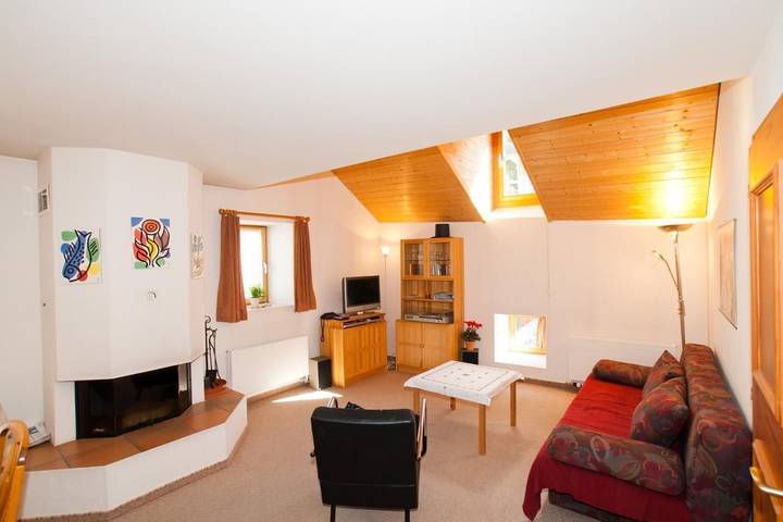 Ferienwohnung für 5 Personen, mit Balkon in Pontresina - 3