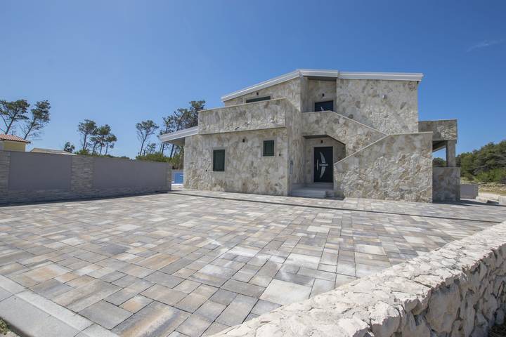 Villa pour 10 personnes, avec jardin et vue sur l’océan dans Vir - 3