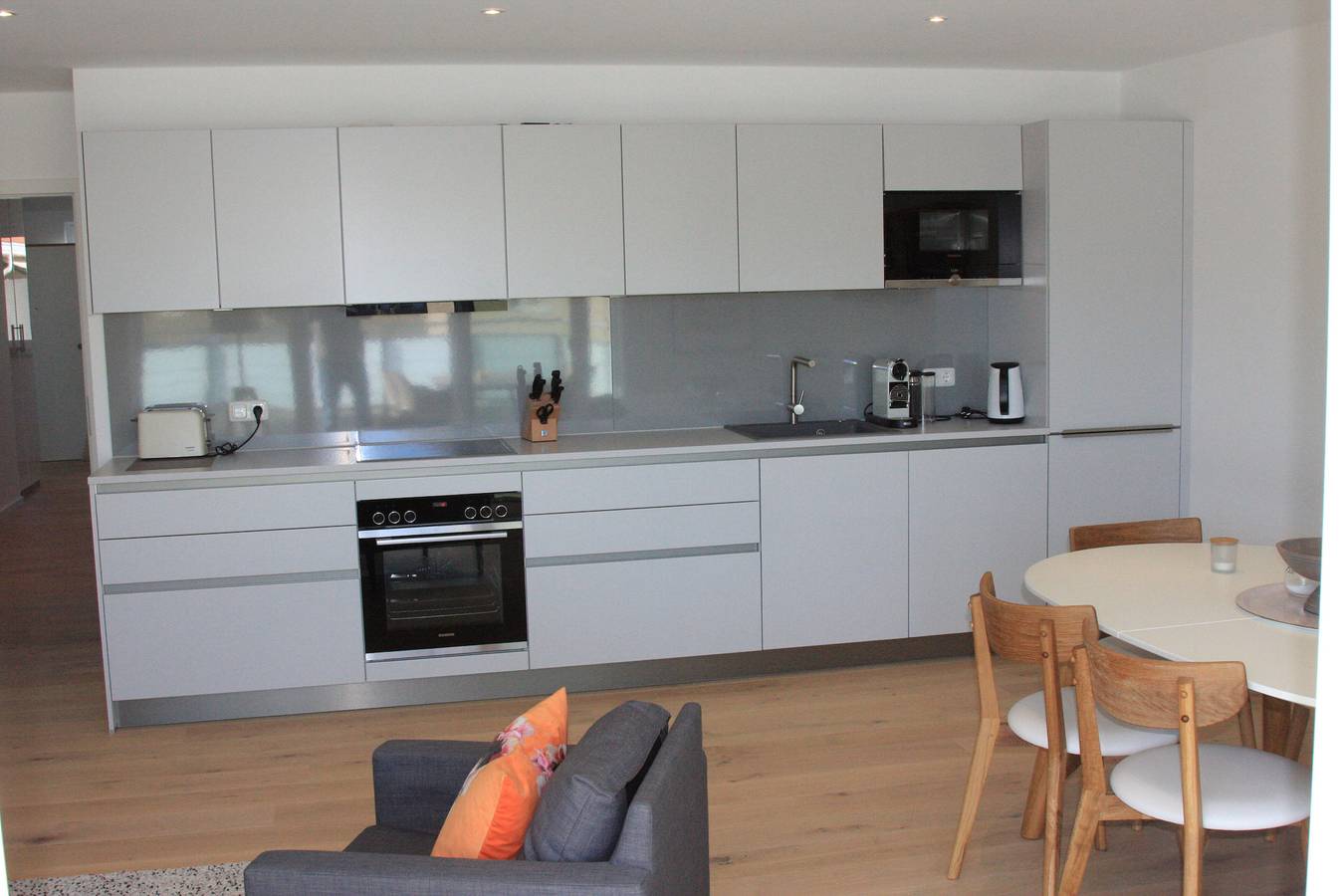 Ganze Ferienwohnung, Ferienwohnung Ferdinand - Ferienwohnung Ferdinand für 1-4 Personen (90qm, Og) in Bernau am Chiemsee, Chiemsee