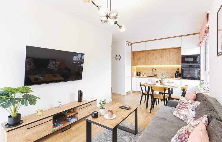 Apartament wakacyjny dla 6 osób, z balkon i widok w Nowy Dwór Mazowiecki