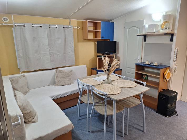 Mobilheim 'Logement au cœur de la montagne' mit Bergblick, privater Terrasse und Garten in Aragnouet, Nationalpark Pyrenäen
