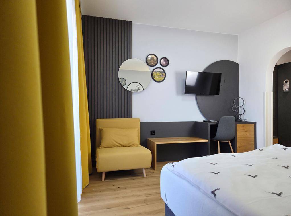 Café-Pension Kristall - Wohlfühlzimmer Waldblick in Hirschenwies, Gemeinde Moorbad Harbach