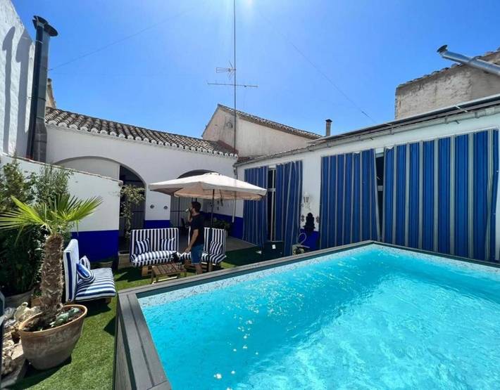 Chalet para 12 personas, con Balcón además de Jacuzzi y Jardín en Castilla-La Mancha - 2