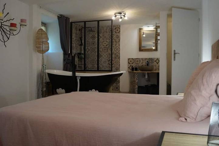 Gîte pour 6 personnes, avec piscine et terrasse à Saint-Sébastien-d'Aigrefeuille - 2