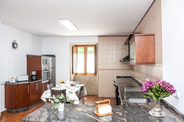 Casa rural para 8 personas, con balcón y jardín además de vistas y vistas al mar en Provincia de La Coruña - 4