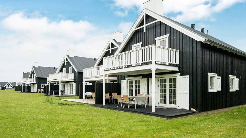 Ferienhaus für 8 Personen, mit Sauna und Terrasse sowie Whirlpool, mit Haustier in Ostjütland