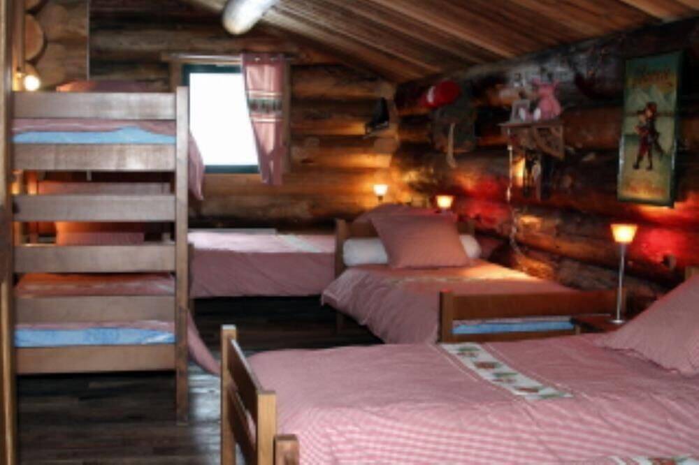 Pralognan La Vanoise - Le Pitchounet chalet en rondins (fustes) in Pralognan-la-Vanoise, Parc National de la Vanoise