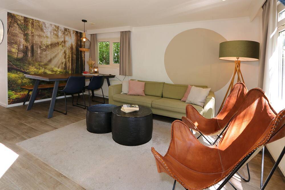 Chalet mit 2 Schlafzimmern und einer Terrasse in Hoge Veluwe