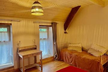 Gîte pour 5 Personnes dans Bromont-Lamothe, Massif central, Photo 3