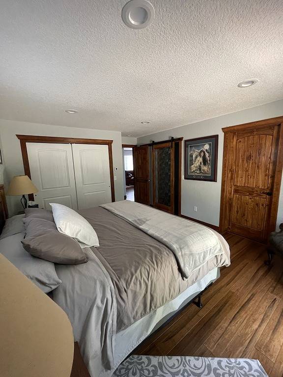 Clean & comfortable home near hot springs, wedding venues & downtown Buena Vista in Buena Vista, Chaffee County