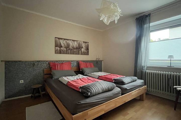 Ferienwohnung für 4 Personen, mit Garten in Oldenburg - 2