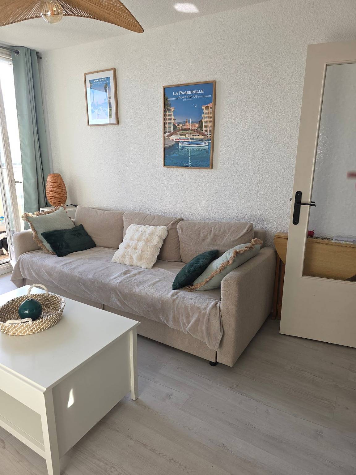 Appartement entier, Appartement avec Vue et Terrasse à fréjus in Fréjus, Côte méditerranéenne (France)
