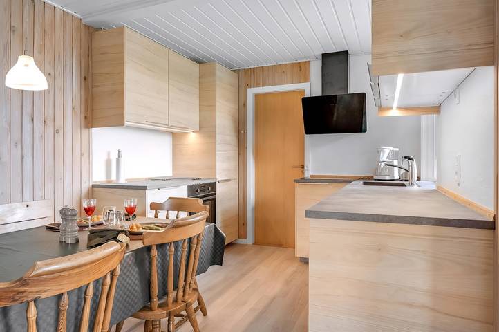 Ferienhaus für 8 Personen, mit Whirlpool und Sauna sowie Terrasse in Pøt Strandby - 4