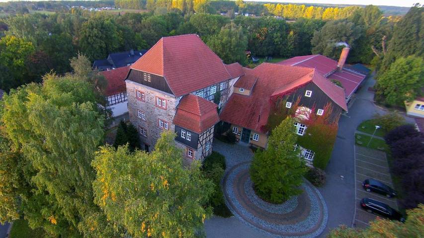 Gästehaus, mit Terrasse und Garten sowie Sauna und Ausblick