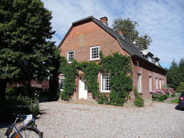 Ferienhaus für 4 Personen, mit Balkon und Terrasse sowie Garten und Sauna in Rabenholz