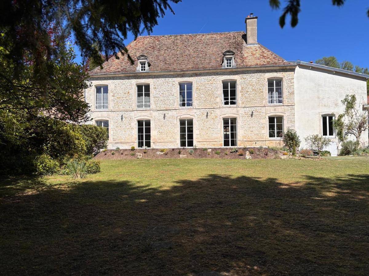 Au Charme du Foulon in Chamarandes-Choignes, Haute-Marne
