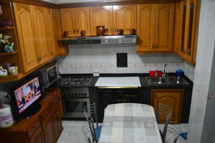 Casa rural para 5 personas, con jardín además de terraza y vistas en Comarca de Vigo - 3