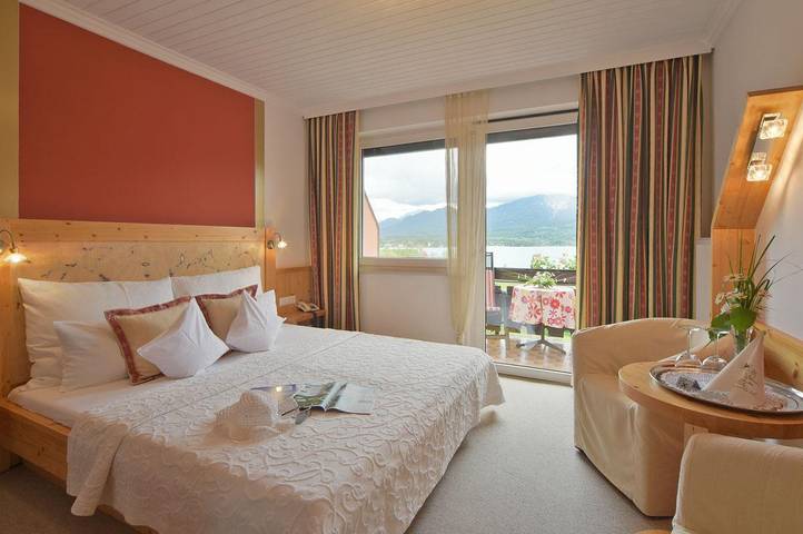 Hotel für 2 Personen, mit Seeblick und Sauna sowie Garten, kinderfreundlich in Villach - 4