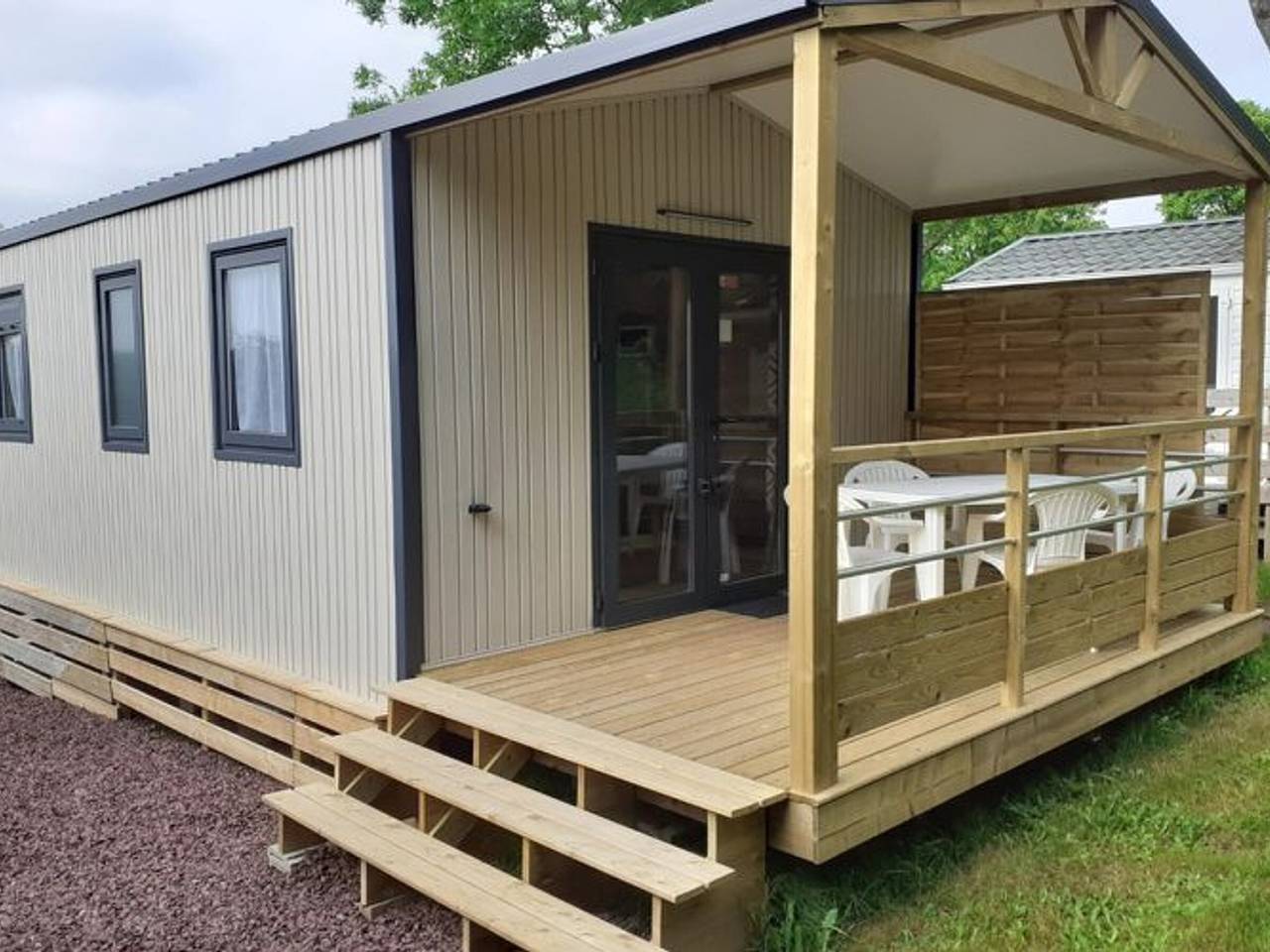 Retraite en bord de mer avec piscine et terrasse près de Guégon in Guégon, Région de Pontivy