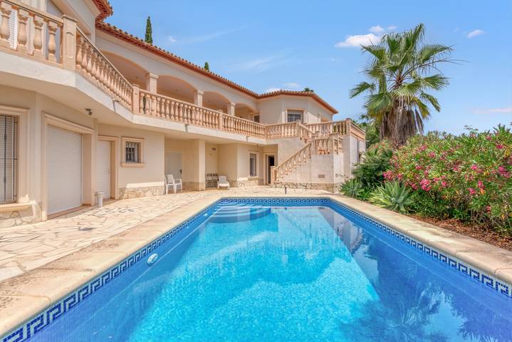 Villa pour 3 personnes, avec jardin à Dénia - 3